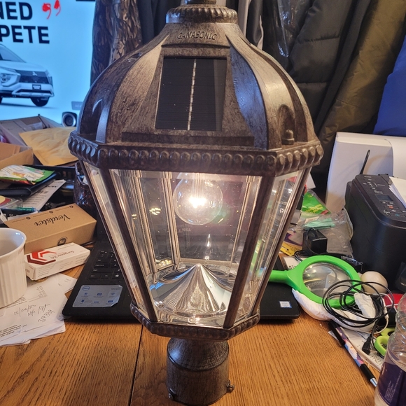 Outdoor solar post light - Picture 10 of 10